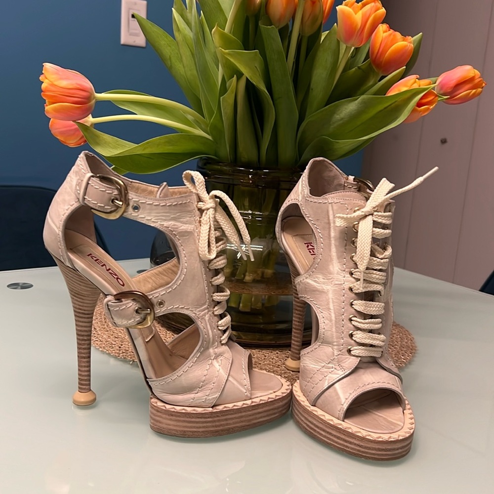 Kenzo defile heels, runway 38
